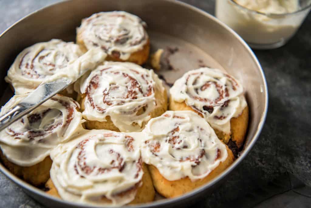 Keto cinnamon rolls